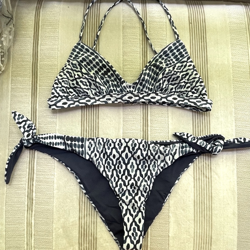 Mara Hoffman Bikini Top and Bottom MEDIUM FIT